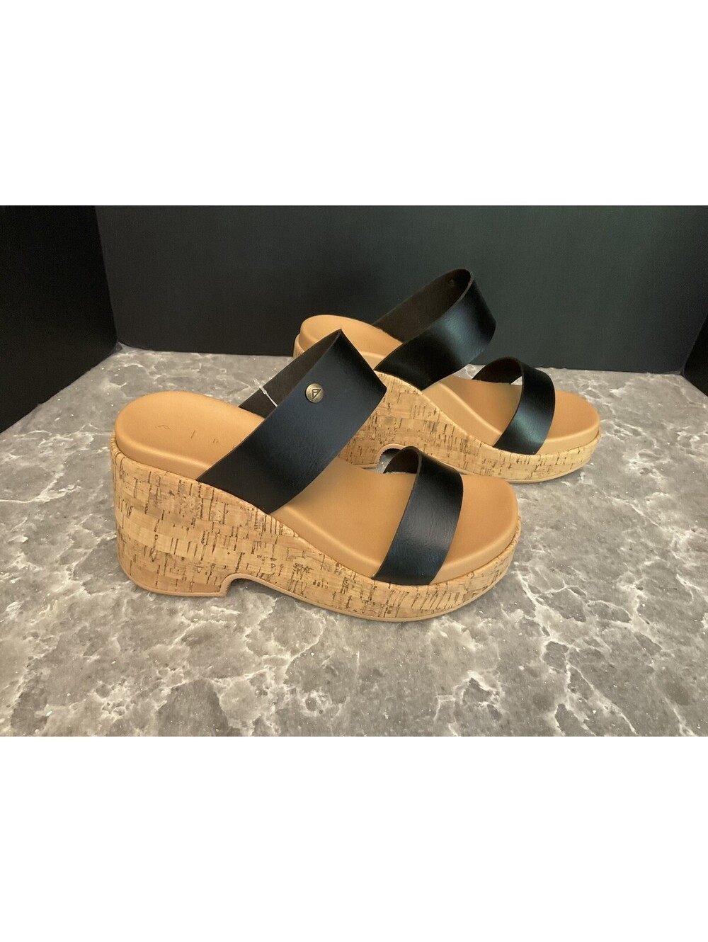 New! Womens Reef Sunset Ibiza Black Summer Coastal Straps Wedge Sandals. Size 8.